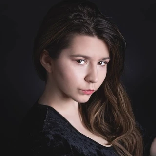 Alexa Grace