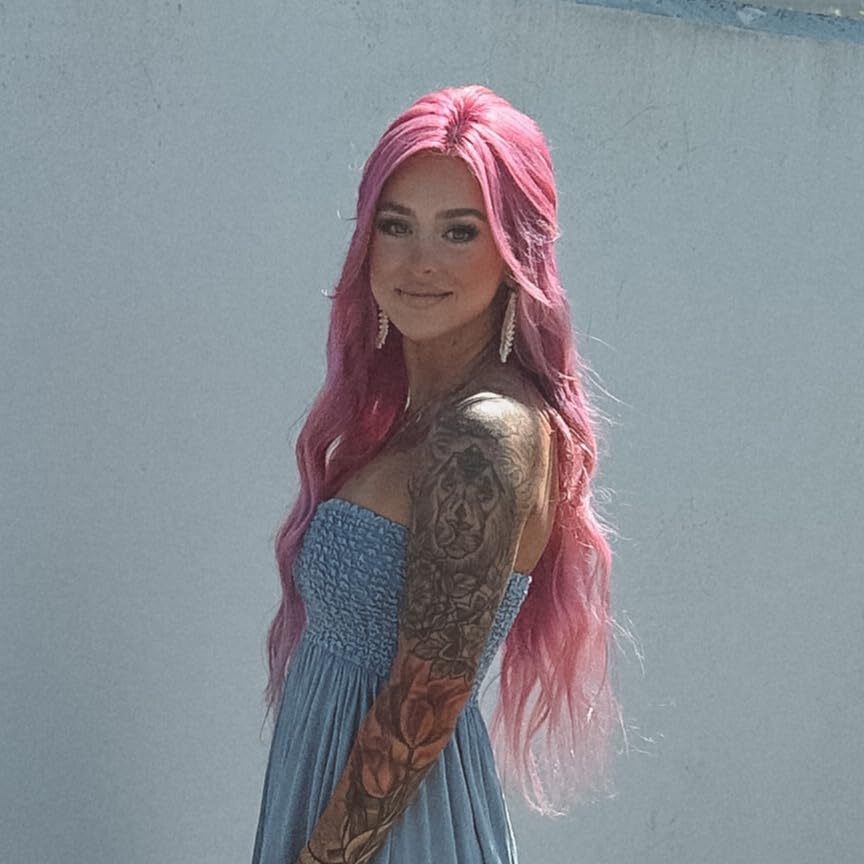 Ally Nicole
