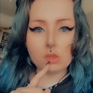 Blossy Blue