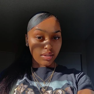 Buxom Babygirl