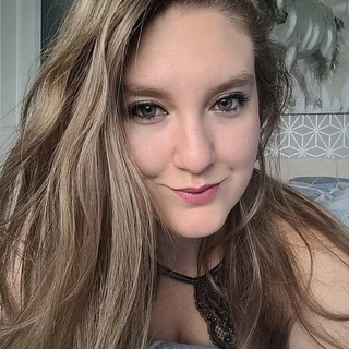 Callie Skye Free