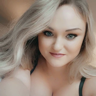 Cock Hungry Posh Chick