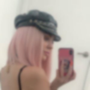 Courtney Smoke
