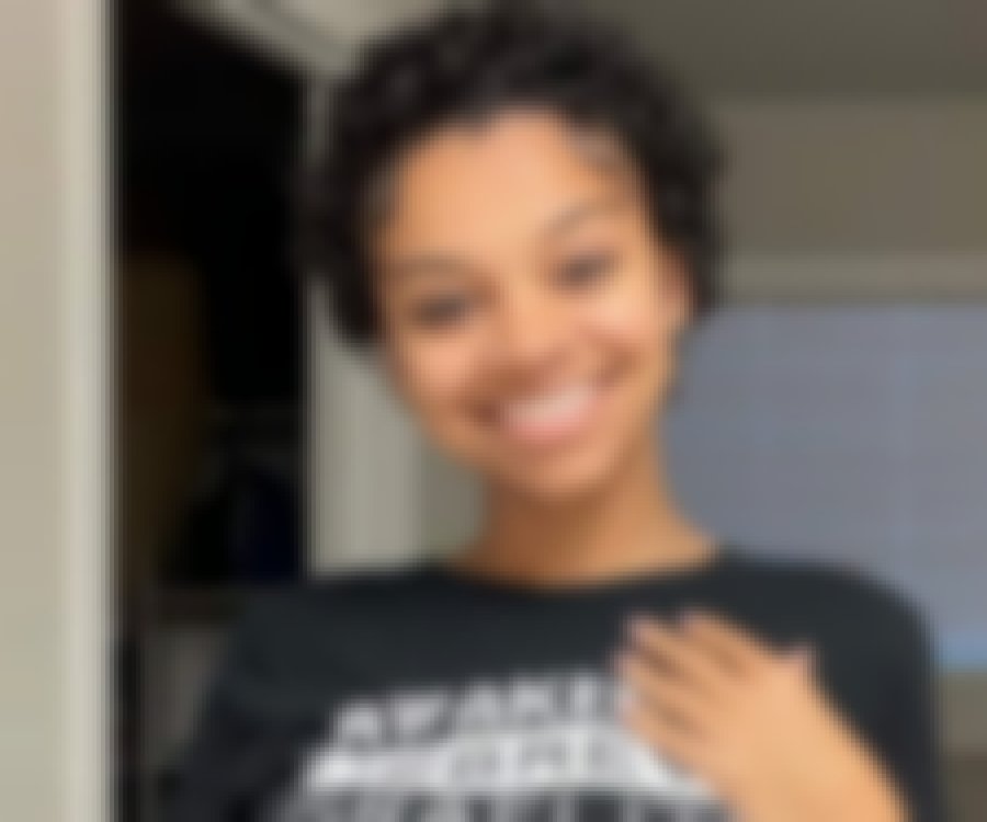 Curlyyred