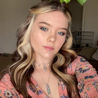 Danni Lynne