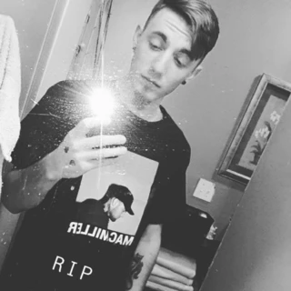 Dillon Anderson