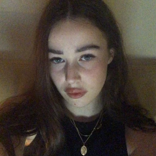 Domme Goddess Niki