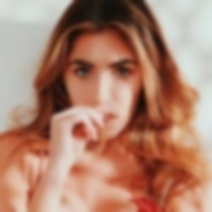 Emmy Corinne