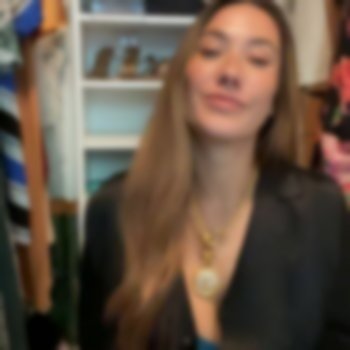 Eva Lovia Free