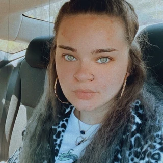 Holli Wood