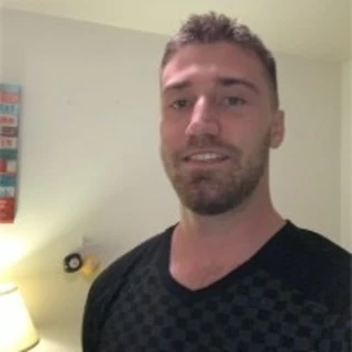 Hung Brit Lad