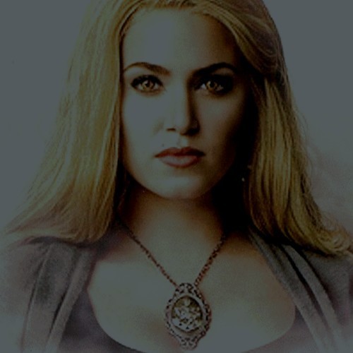 Ivy Rose Hale