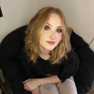Kyle Elizabeth