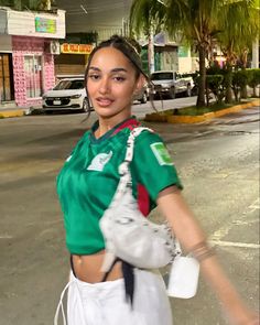 Latina Mami