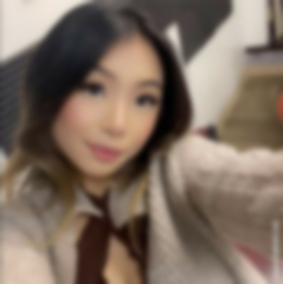 Lizzy Pink