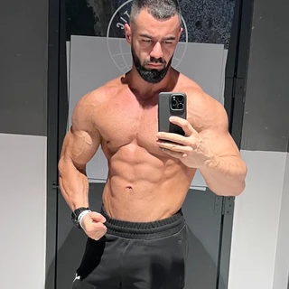 Lothario Beau