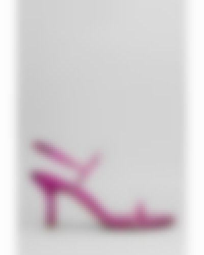 Lou In Heels