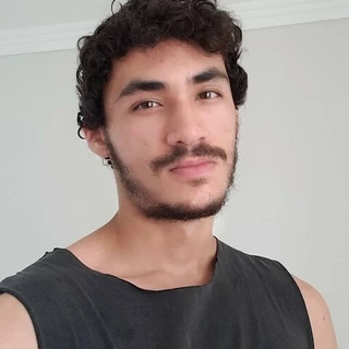 Lucas B
