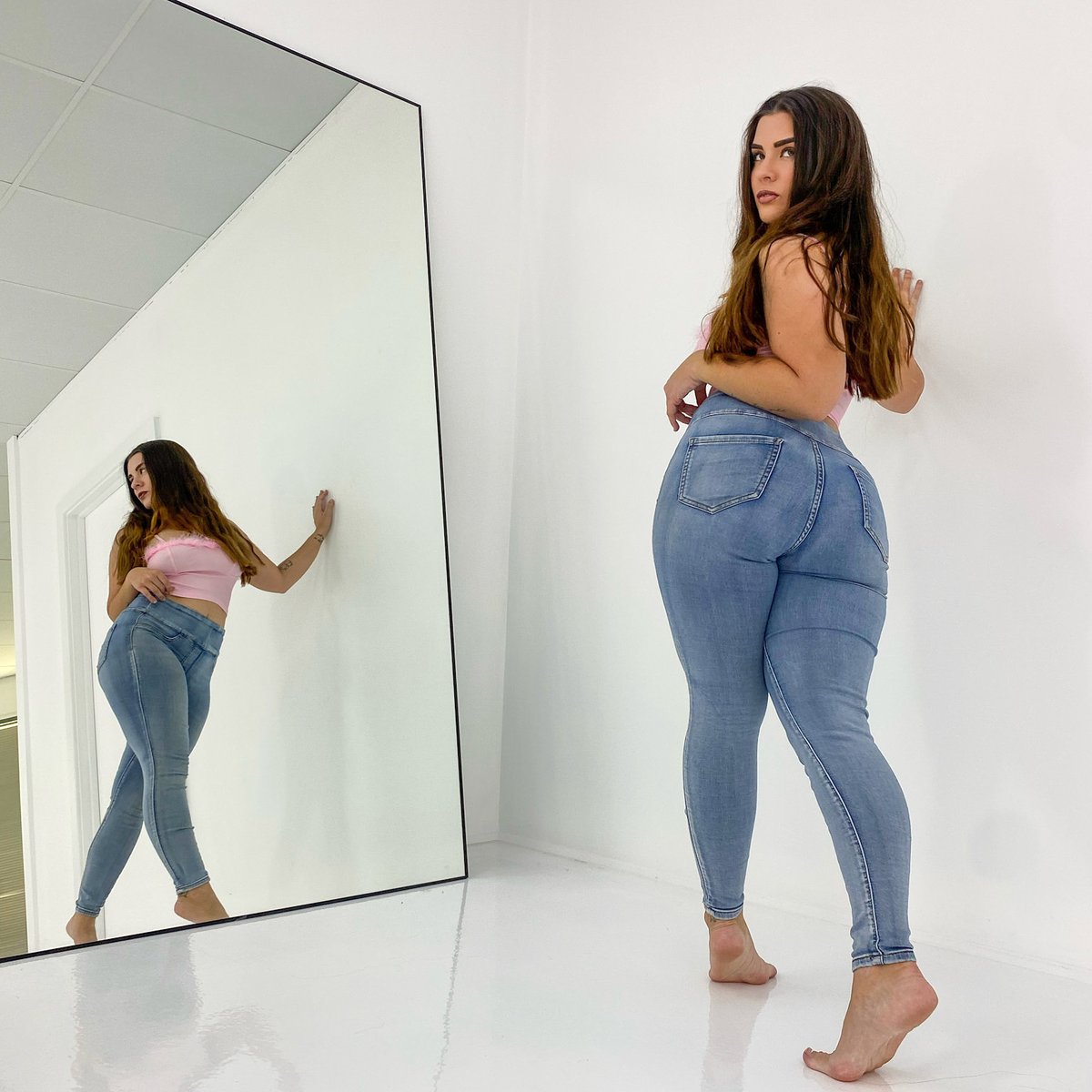 Mercedes Banks