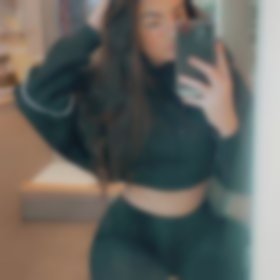 Mia Natalia