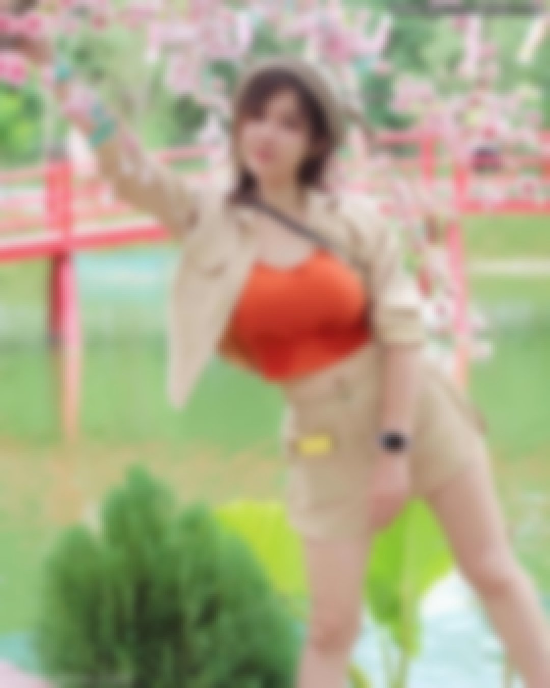 Miss Lingling Busty Asian