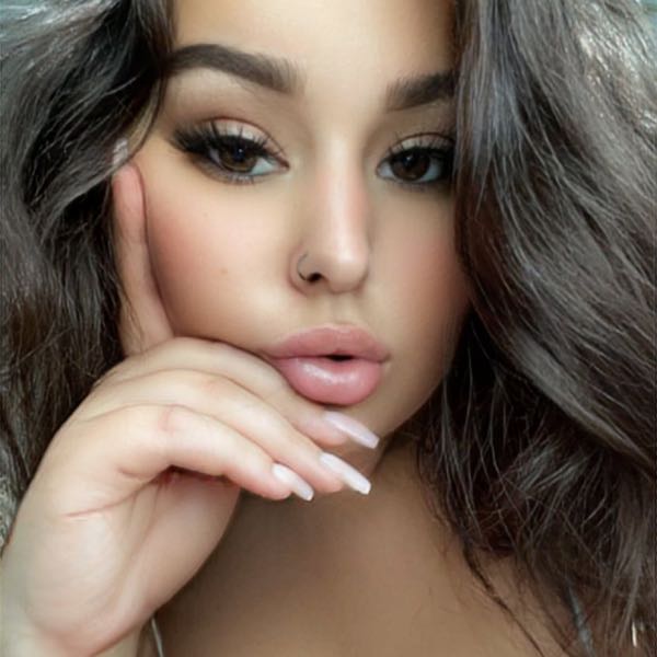 Miss Lola Lu K Tits Tease Queen