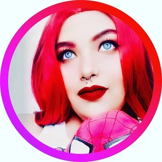 Miss Nicci Quinn