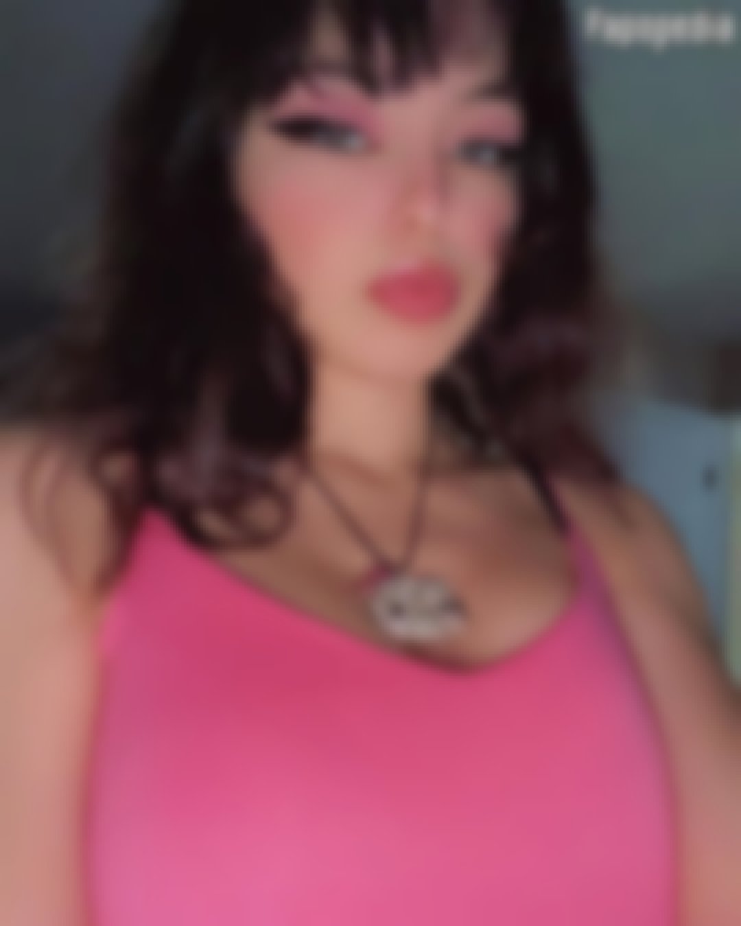 Ms Ashlee Benz