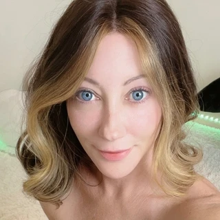 Naughty Girl Next Door