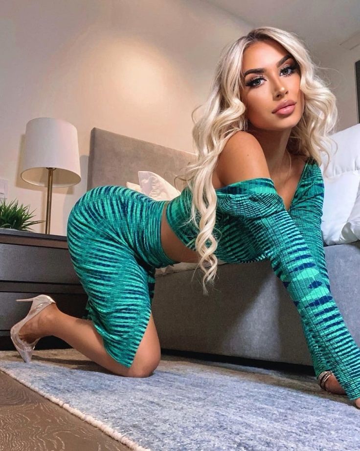 Nikki Sullivan