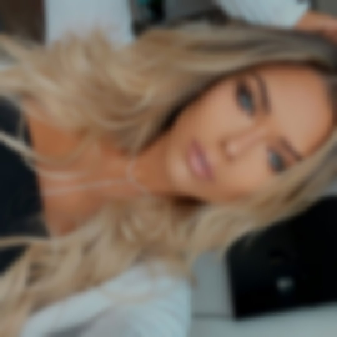 Officialneesyrizzo