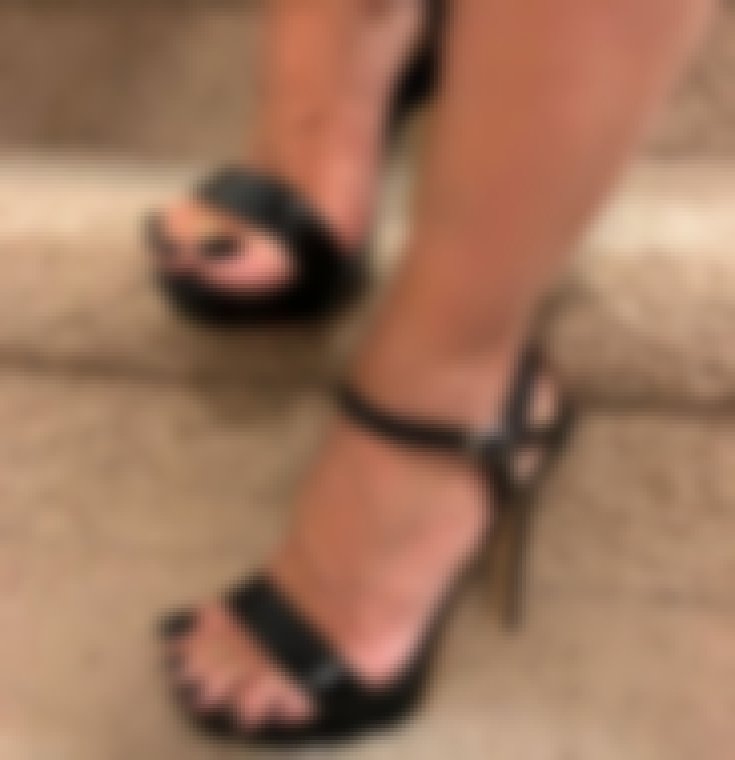 The Italian Foot Goddess
