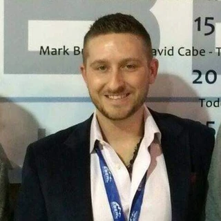 Tom A B