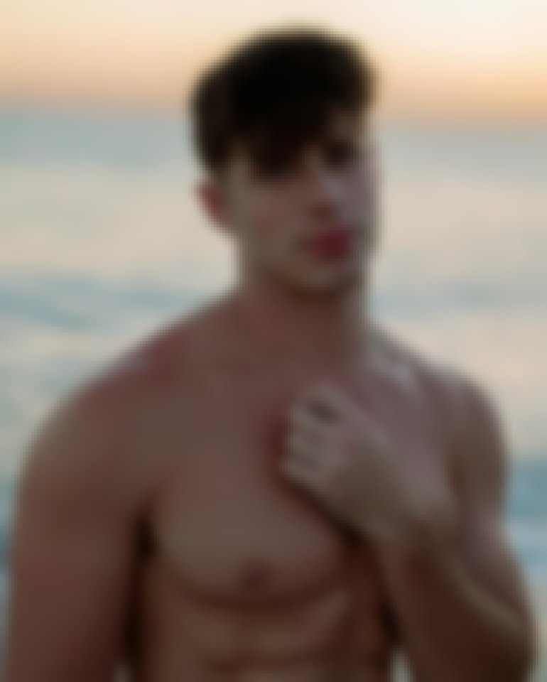 Alex Grant