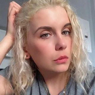 Cara Mills