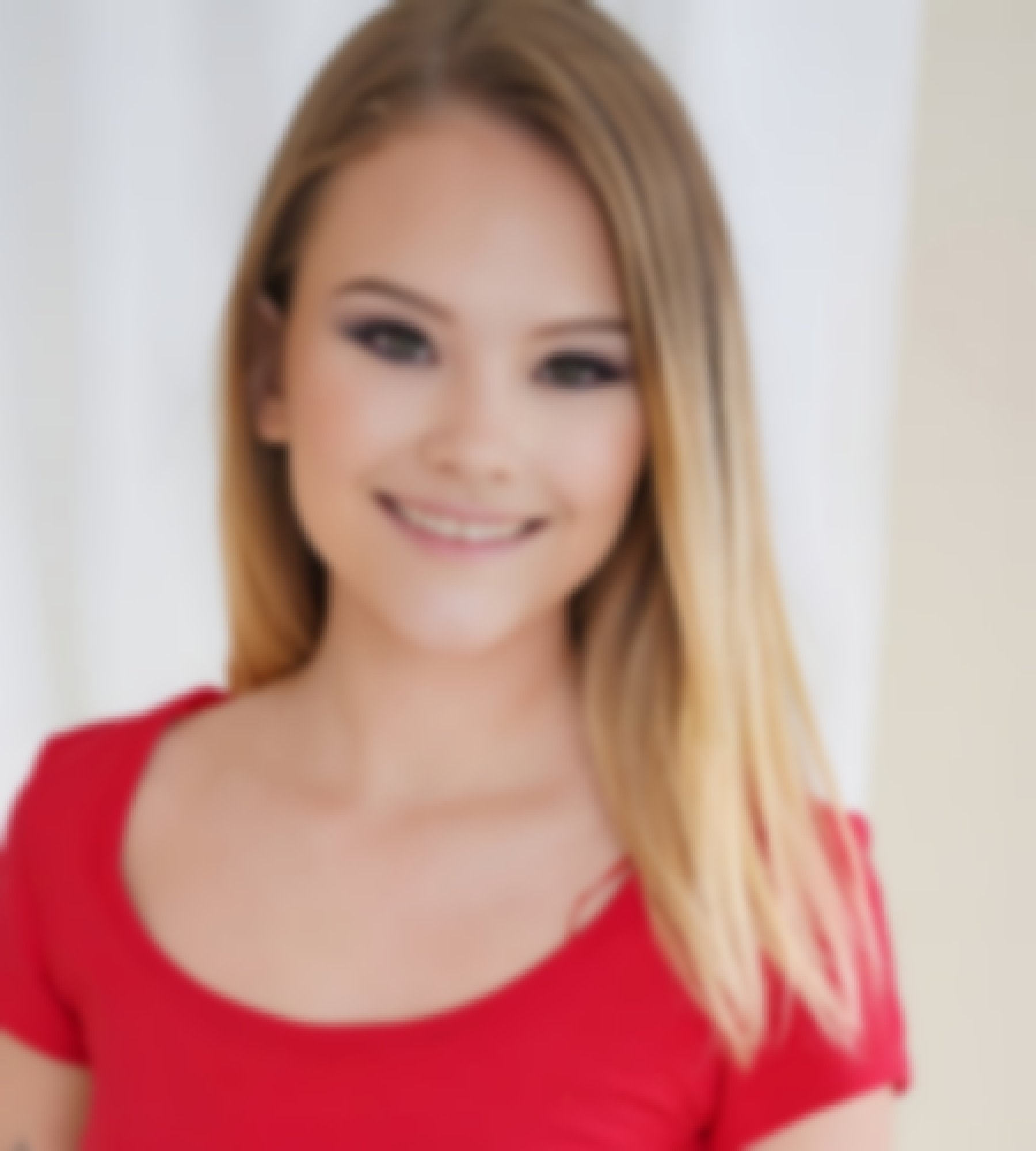 Danni Lynne