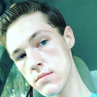 Devin Holt