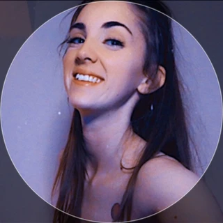Luxy Reid