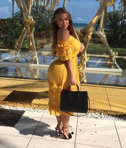 Maya Dutch - OnlyFans Model Profile Picture