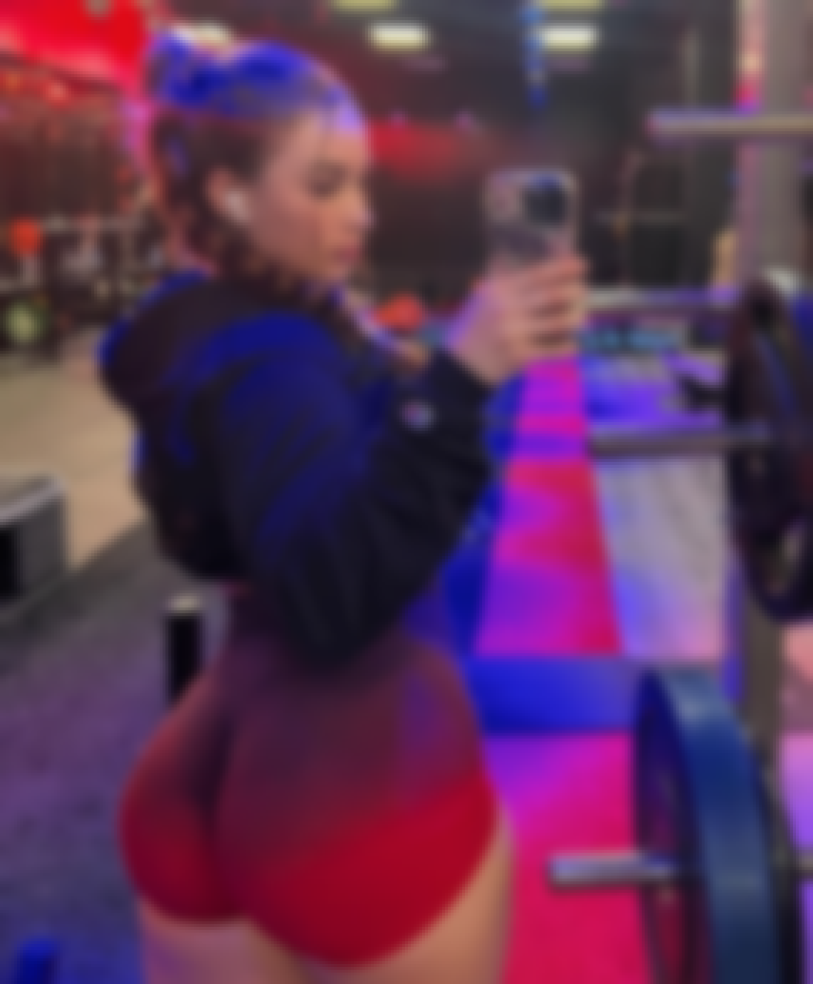 Official Krissy Taylor