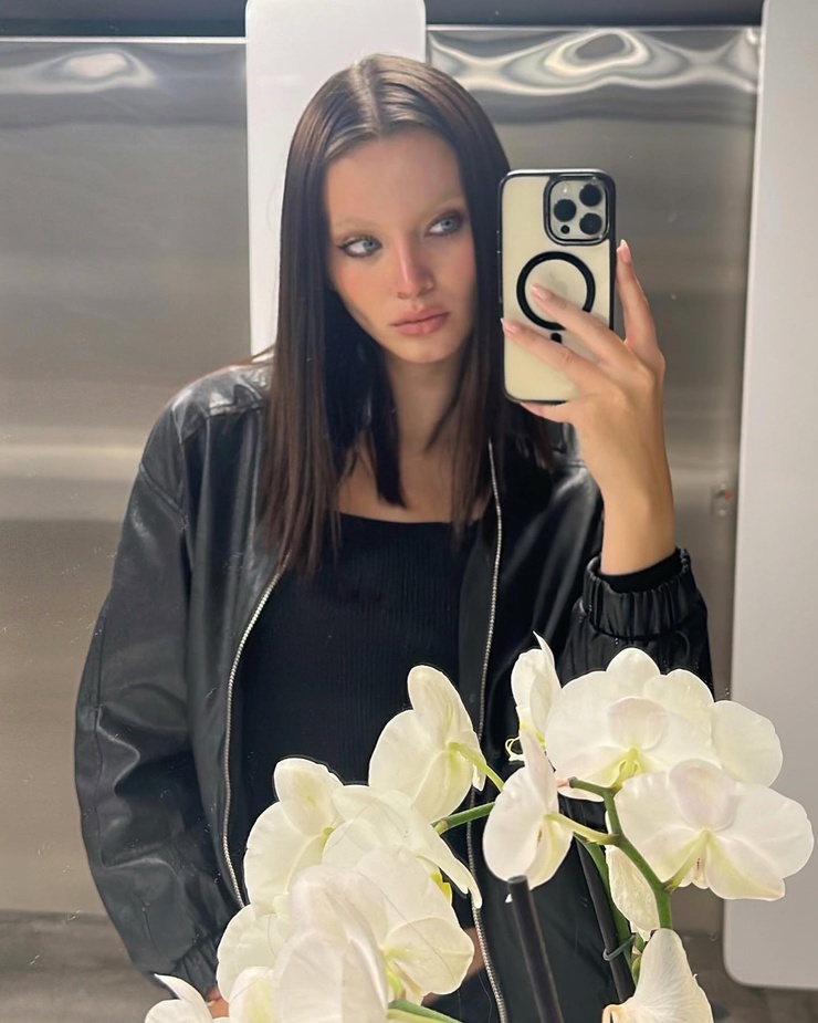 Valeria Rojas - OnlyFans Model Profile Picture