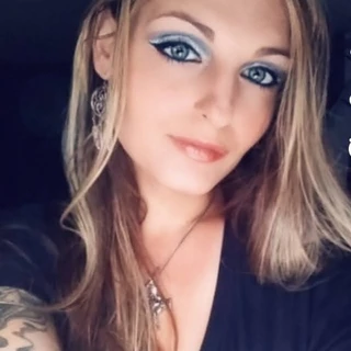 Vanity Rose
